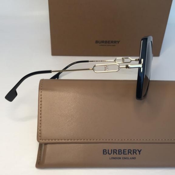 Authentic New Burberry BE4332-30018G 57 Luna Sunglasses Black Frame Grey Lens - Picture 12 of 12